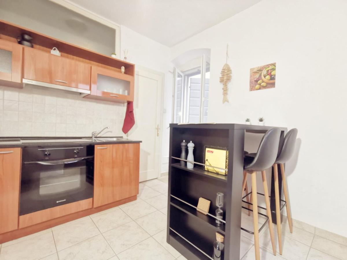 One Bedroom Apartment In The Old Town 斯普利特 外观 照片