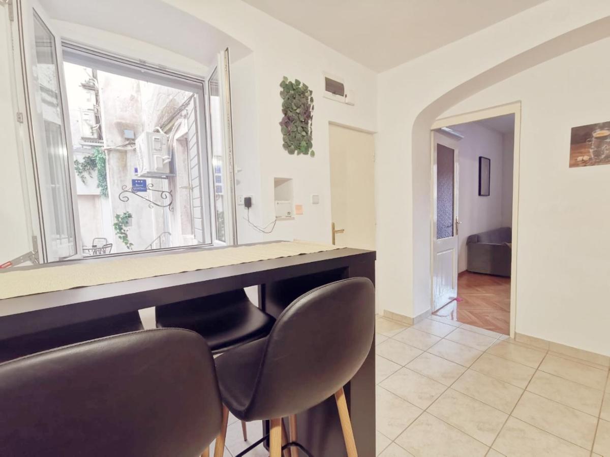 One Bedroom Apartment In The Old Town 斯普利特 外观 照片